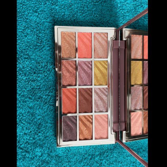 Boxy Charm Custom Makeup Lot - Picture 4 of 5